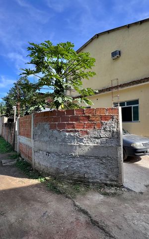 Casa à venda com 110m², 3 quartos e 1 vaga Casa à venda com 110m², 3 quartos e 1 vagaFachada