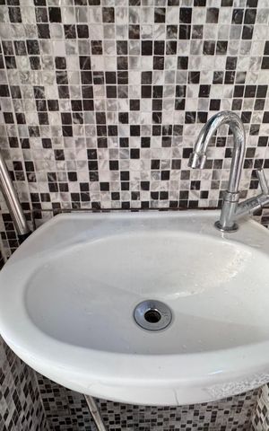 Casa à venda com 110m², 3 quartos e 1 vaga Casa à venda com 110m², 3 quartos e 1 vagaLavabo