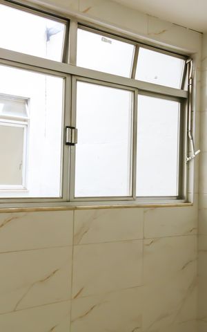 Casa à venda com 341m², 4 quartos e 4 vagas Casa à venda com 341m², 4 quartos e 4 vagasCozinha