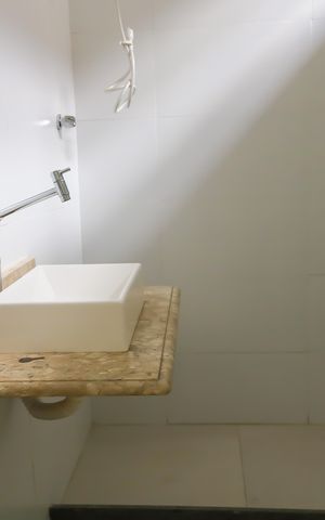 Casa à venda com 341m², 4 quartos e 4 vagas Casa à venda com 341m², 4 quartos e 4 vagasBanheiro Social