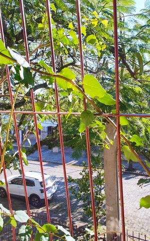 Casa à venda com 265m², 4 quartos e 4 vagasVaranda - Vista