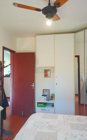 Casa à venda com 265m², 4 quartos e 4 vagasQuarto 2