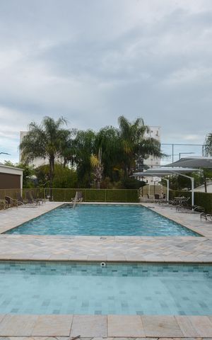 Apartamento para alugar com 48m², 2 quartos e 1 vaga Apartamento para alugar com 48m², 2 quartos e 1 vagaÁrea comum - Piscina