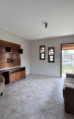 Casa à venda com 125m², 3 quartos e 1 vaga Casa à venda com 125m², 3 quartos e 1 vagaSala