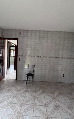 Casa à venda com 125m², 3 quartos e 1 vaga Casa à venda com 125m², 3 quartos e 1 vagaCozinha
