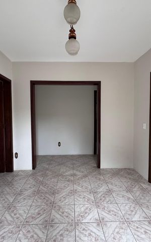Casa à venda com 125m², 3 quartos e 1 vaga Casa à venda com 125m², 3 quartos e 1 vagaSala