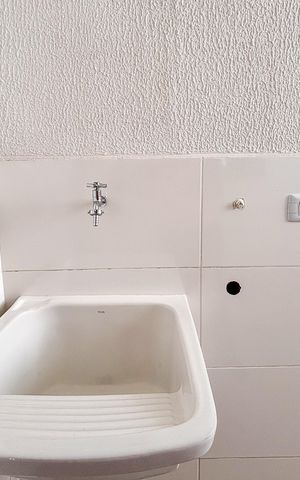 Apartamento para alugar com 80m², 2 quartos e 1 vaga Apartamento para alugar com 80m², 2 quartos e 1 vagaLavanderia