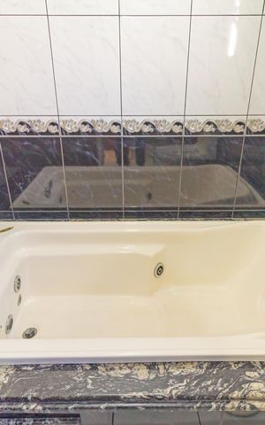 Casa à venda com 250m², 4 quartos e 2 vagas Casa à venda com 250m², 4 quartos e 2 vagasBanheiro da Suíte