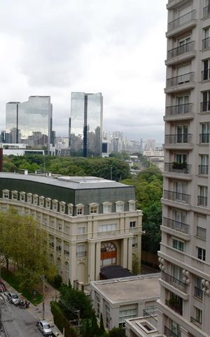 Apartamento para alugar com 38m², 1 quarto e 1 vagaVista