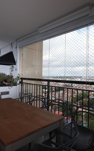 Apartamento para alugar com 66m², 2 quartos e 1 vagaVaranda