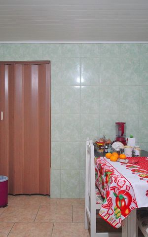 Casa à venda com 90m², 3 quartos e 2 vagasCozinha