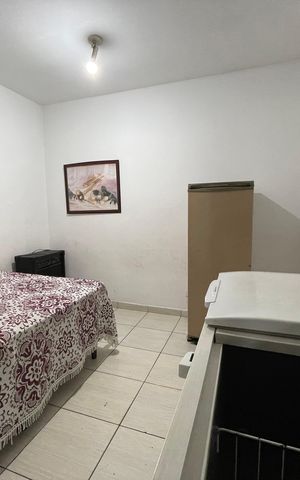 Casa à venda com 330m², 3 quartos e 7 vagas Casa à venda com 330m², 3 quartos e 7 vagasQuarto de Serviço