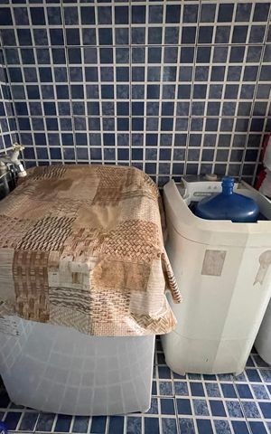Casa à venda com 330m², 3 quartos e 7 vagas Casa à venda com 330m², 3 quartos e 7 vagasÁrea de Serviço