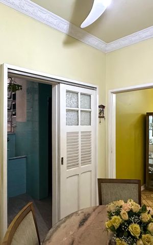 Apartamento à venda com 93m², 3 quartos e sem vaga Apartamento à venda com 93m², 3 quartos e sem vagaSala de Jantar