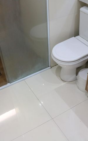 Apartamento à venda com 90m², 2 quartos e 1 vagaBanheiro social