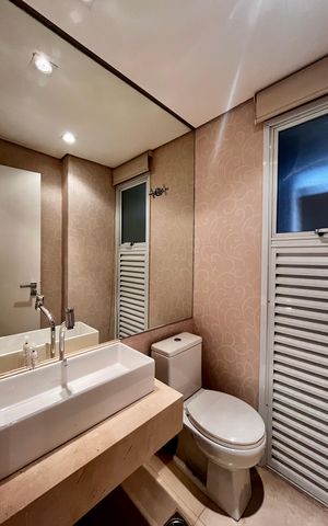 Apartamento à venda com 186m², 3 quartos e 3 vagas Apartamento à venda com 186m², 3 quartos e 3 vagasLavabo