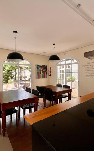 Apartamento à venda com 186m², 3 quartos e 3 vagas Apartamento à venda com 186m², 3 quartos e 3 vagasEspaço Gourmet