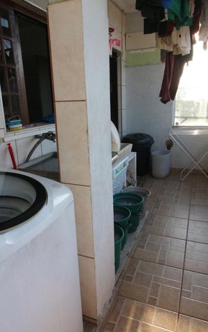 Casa à venda com 356m², 3 quartos e 2 vagasÁrea de Serviço