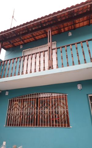 Casa à venda com 250m², 3 quartos e 3 vagasGaragem