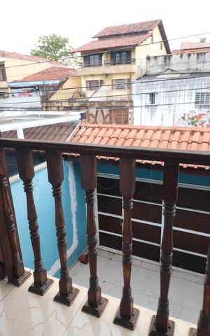 Casa à venda com 250m², 3 quartos e 3 vagasSacada Suíte