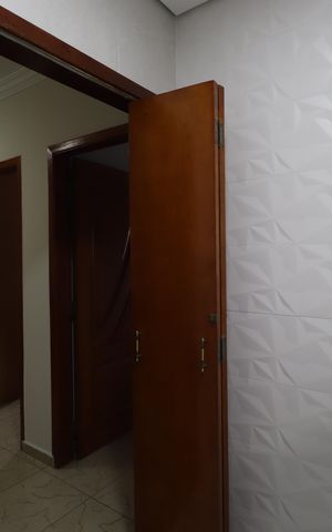 Casa à venda com 250m², 3 quartos e 3 vagasBanheiro 1