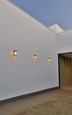 Casa de condomínio para alugar com 400m², 2 quartos e 4 vagasFachada