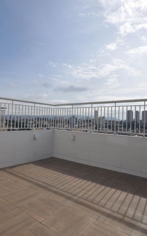 Apartamento à venda com 157m², 2 quartos e 3 vagasCobertura