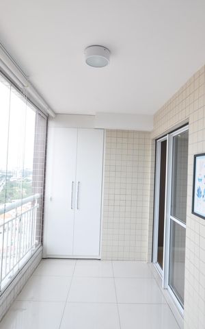 Apartamento à venda com 157m², 2 quartos e 3 vagasSacada da Sala