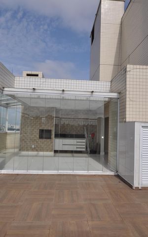 Apartamento à venda com 157m², 2 quartos e 3 vagasCobertura
