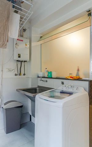 Apartamento à venda com 162m², 2 quartos e 1 vagaÁrea de Serviço