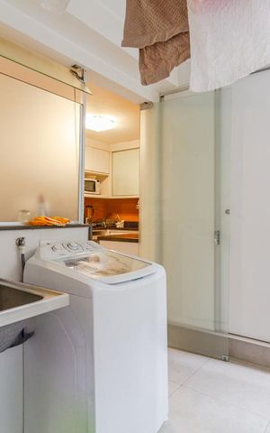 Apartamento à venda com 162m², 2 quartos e 1 vagaÁrea de Serviço