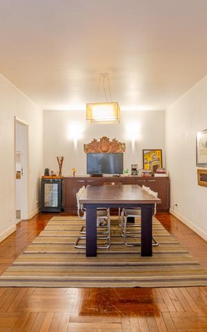 Apartamento à venda com 162m², 2 quartos e 1 vagaSala