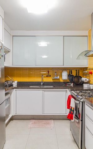 Apartamento à venda com 162m², 2 quartos e 1 vagaCozinha