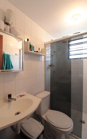 Apartamento à venda com 55m², 2 quartos e 1 vagaBanheiro Social