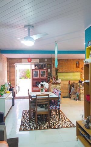 Casa à venda com 182m², 4 quartos e 2 vagasCasa 1 - Sala