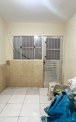 Casa para alugar com 70m², 1 quarto e sem vaga Casa para alugar com 70m², 1 quarto e sem vagaSala
