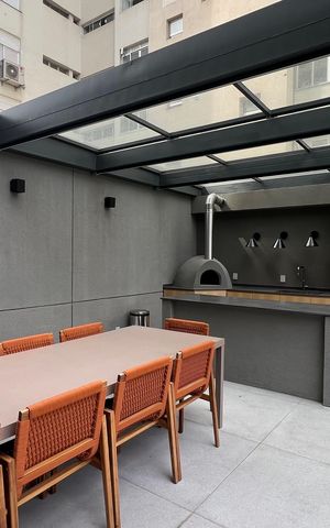 Apartamento à venda com 139m², 2 quartos e 1 vaga Apartamento à venda com 139m², 2 quartos e 1 vagaChurrasqueira
