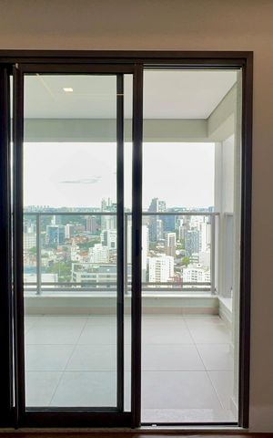 Apartamento à venda com 139m², 2 quartos e 1 vaga Apartamento à venda com 139m², 2 quartos e 1 vagaVaranda da Suíte 2