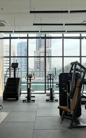 Apartamento à venda com 139m², 2 quartos e 1 vaga Apartamento à venda com 139m², 2 quartos e 1 vagaAcademia