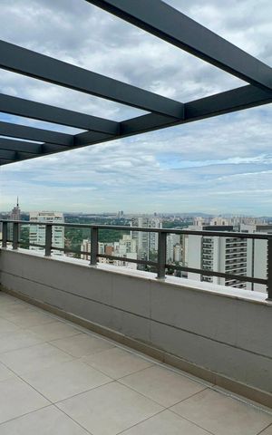 Apartamento à venda com 139m², 2 quartos e 1 vaga Apartamento à venda com 139m², 2 quartos e 1 vagaVaranda