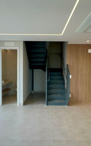 Apartamento à venda com 139m², 2 quartos e 1 vaga Apartamento à venda com 139m², 2 quartos e 1 vagaSala
