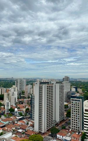 Apartamento à venda com 139m², 2 quartos e 1 vaga Apartamento à venda com 139m², 2 quartos e 1 vagaVista da Varanda