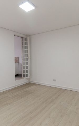 Casa à venda com 131m², 3 quartos e 2 vagas Casa à venda com 131m², 3 quartos e 2 vagasSuíte