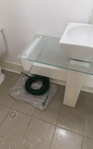 Casa à venda com 131m², 3 quartos e 2 vagas Casa à venda com 131m², 3 quartos e 2 vagasLavabo