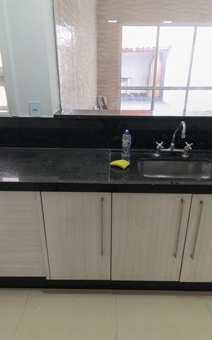 Casa à venda com 131m², 3 quartos e 2 vagas Casa à venda com 131m², 3 quartos e 2 vagasCozinha