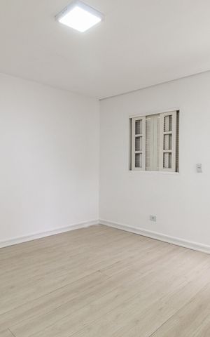 Casa à venda com 131m², 3 quartos e 2 vagas Casa à venda com 131m², 3 quartos e 2 vagasSuíte