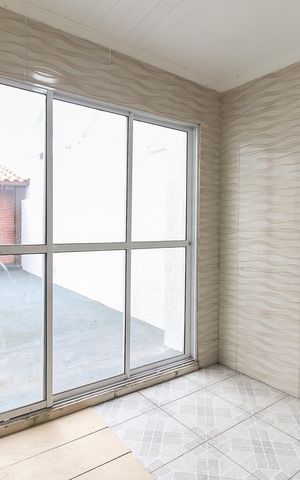 Casa à venda com 131m², 3 quartos e 2 vagas Casa à venda com 131m², 3 quartos e 2 vagasÁrea de Serviço