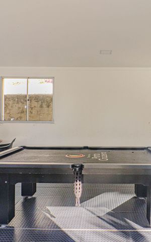 Apartamento à venda com 47m², 2 quartos e 1 vaga Apartamento à venda com 47m², 2 quartos e 1 vagaSalão de jogos