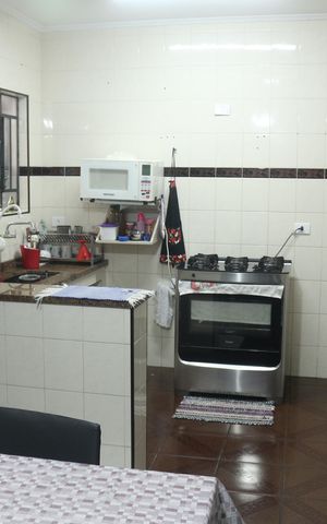 Casa à venda com 115m², 3 quartos e 2 vagasCozinha
