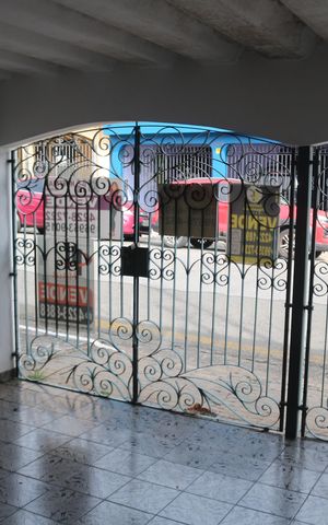 Casa à venda com 115m², 3 quartos e 2 vagasGaragem